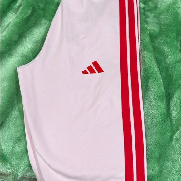 NWT!! adidas Light Pink Leggings with Red Side Stripes - Picture 5 of 6
